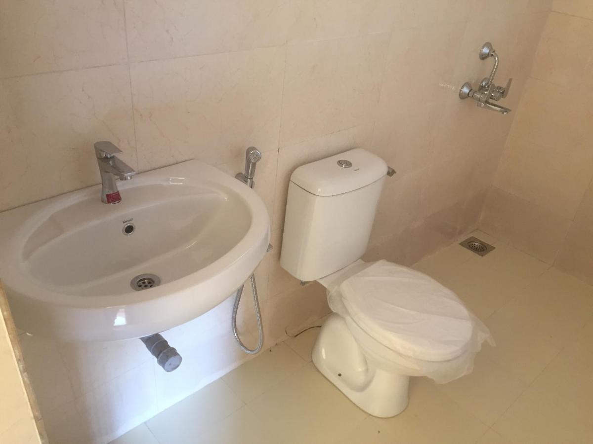 Sd D'souza Heritage Flats With Reserved Parking Apartment *