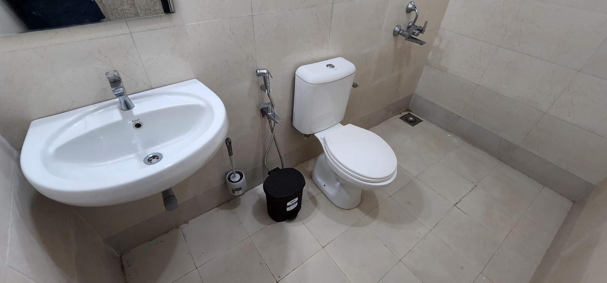 Sd D'souza Heritage Flats With Reserved Parking Apartment *