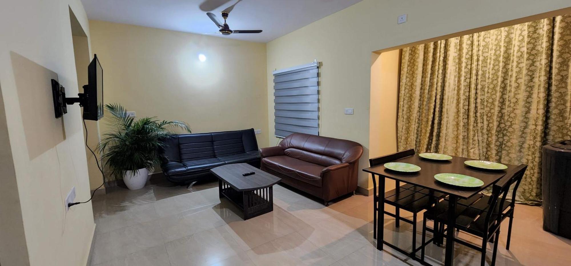 Sd D'souza Heritage Flats With Reserved Parking Apartment Moira
