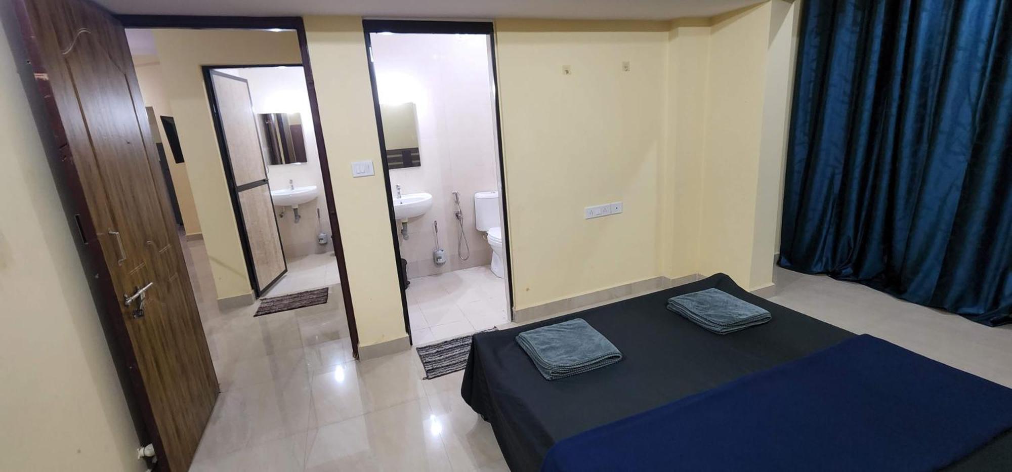 Sd D'souza Heritage Flats With Reserved Parking Apartment