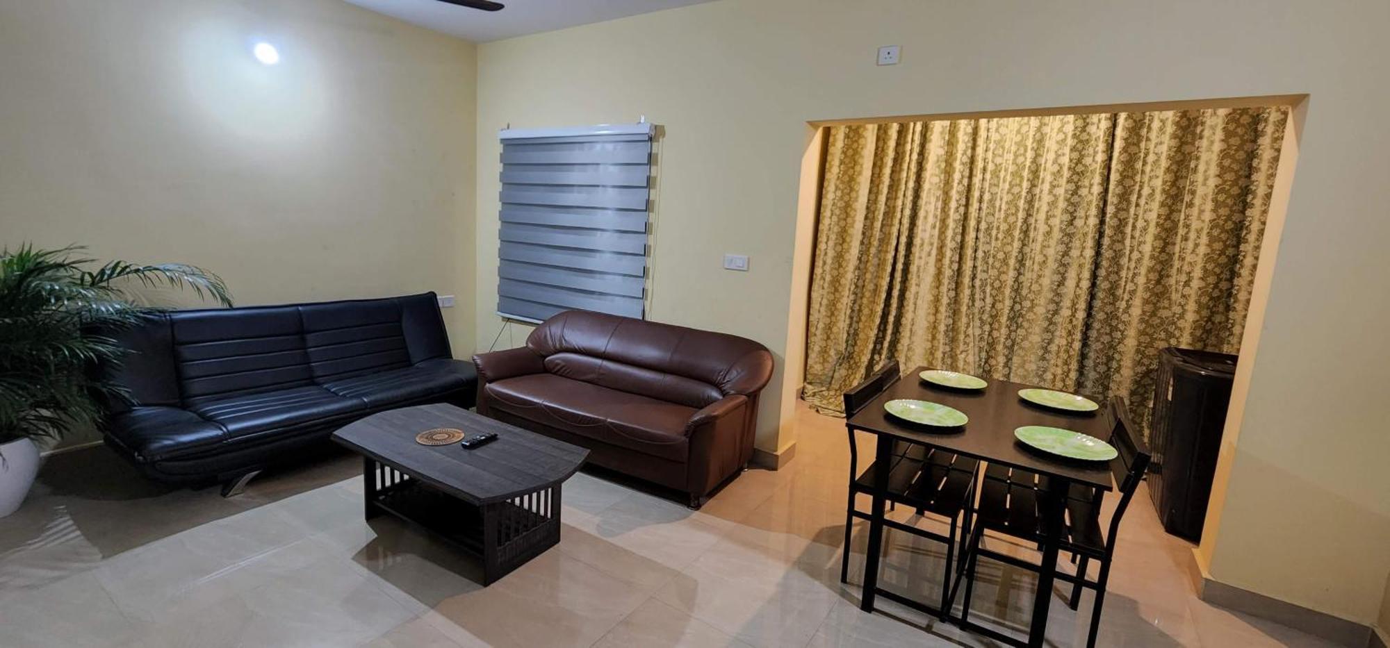 Sd D'souza Heritage Flats With Reserved Parking Apartment Moira