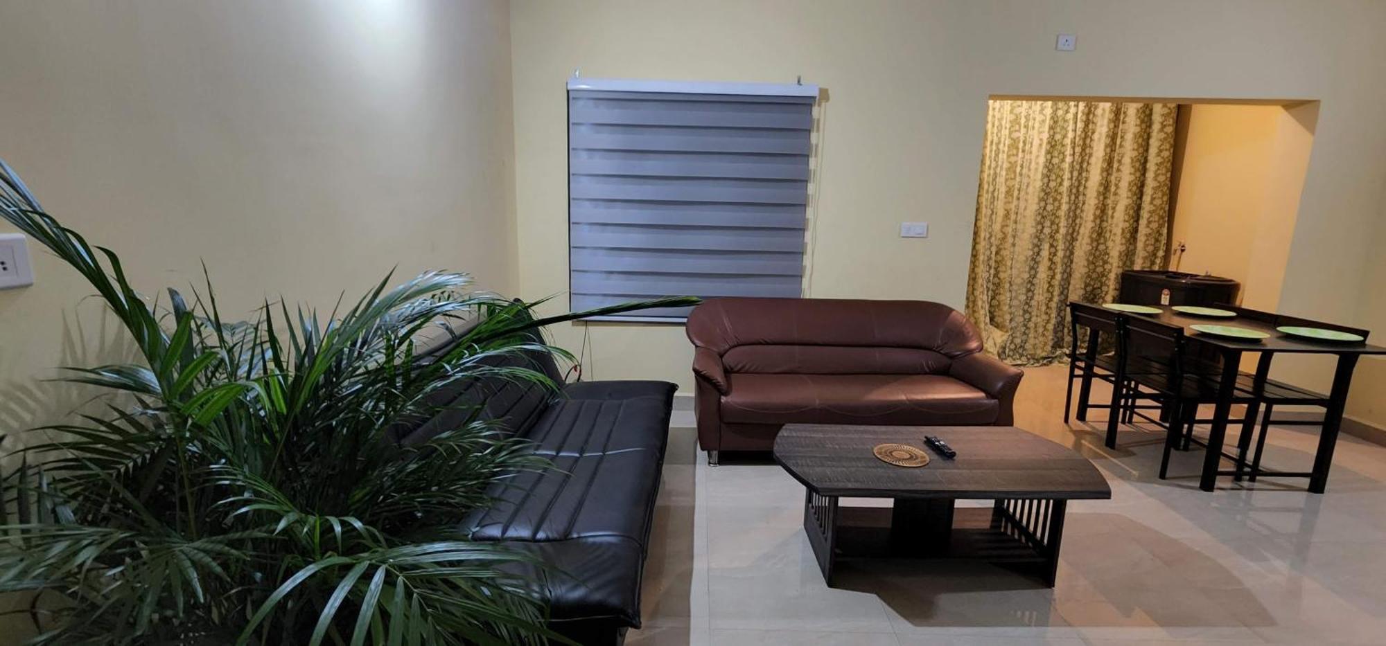 Sd D'souza Heritage Flats With Reserved Parking Moira