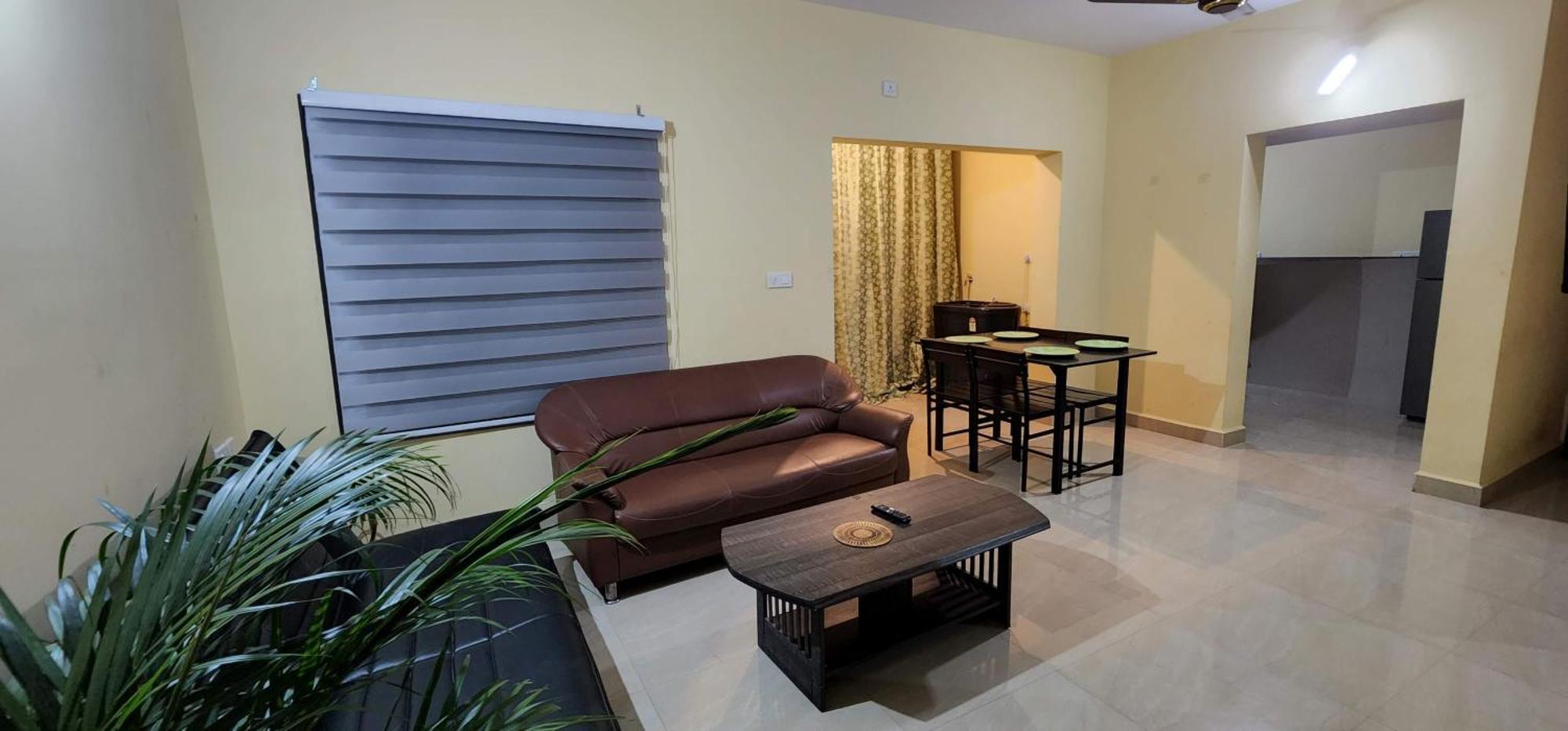 Sd D'souza Heritage Flats With Reserved Parking Apartment