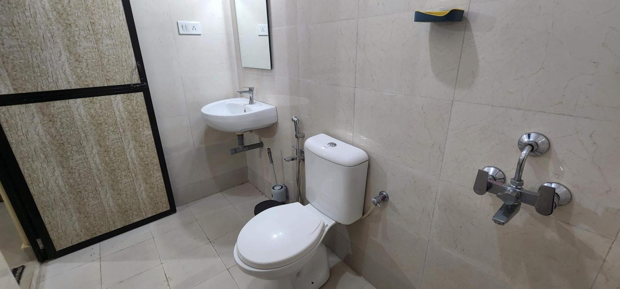 Sd D'souza Heritage Flats With Reserved Parking Apartment