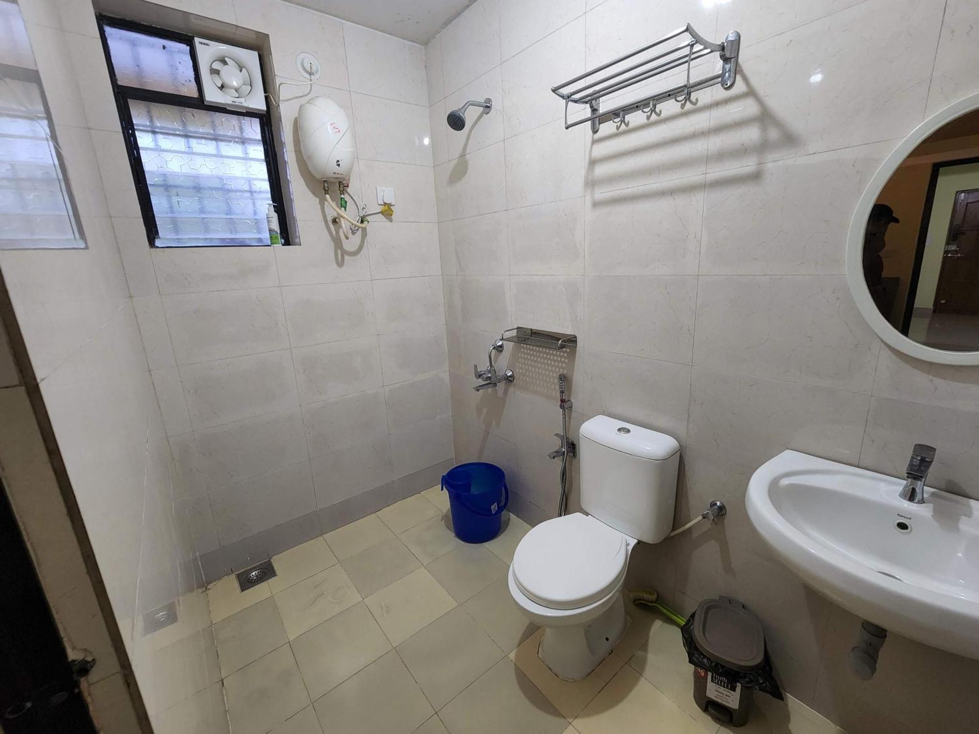 Sd D'souza Heritage Flats With Reserved Parking Apartment