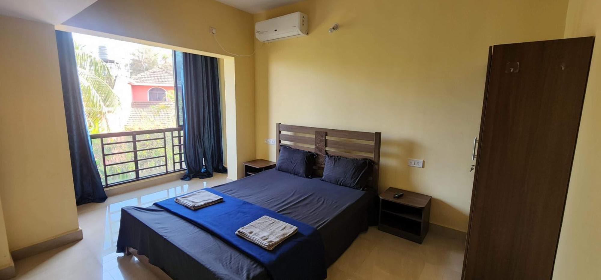 Sd D'souza Heritage Flats With Reserved Parking Moira